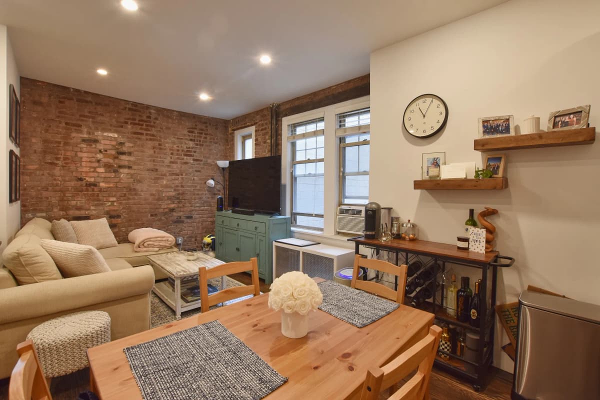 Michael Weil - 1 Bank Street #2B 1 of 15