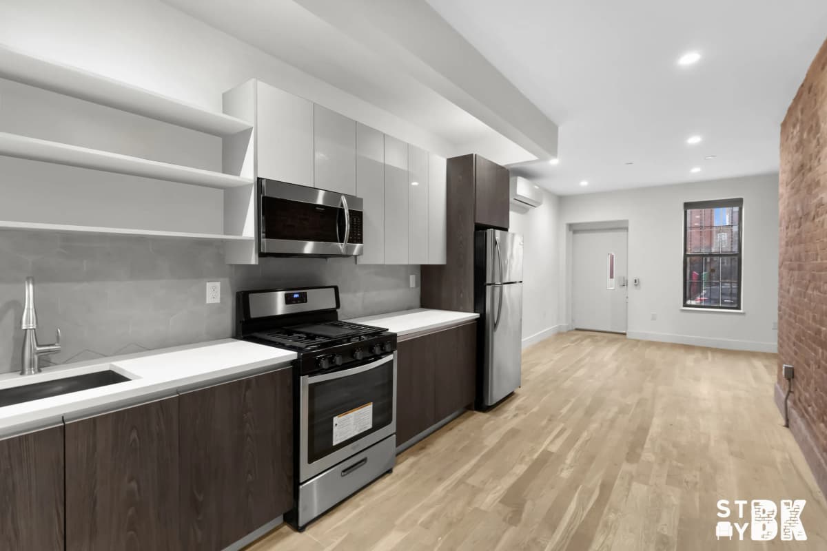 Leasing Staybk - 119 Grove Street #1A 1 of 15