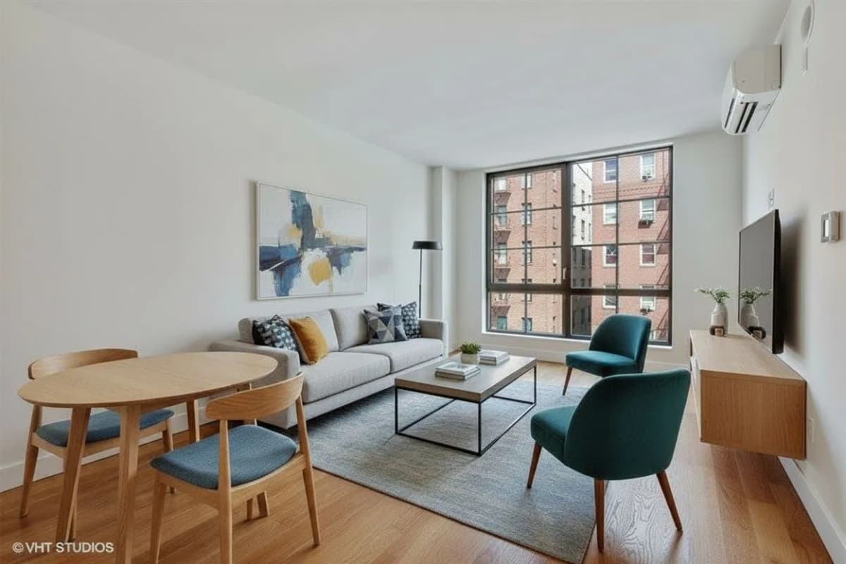Poljan Properties - 2100 Bedford Avenue #4E 1 of 15
