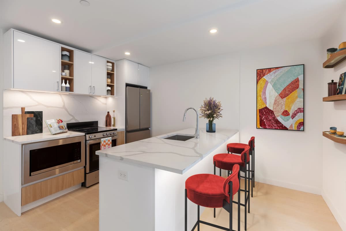Raymond Werdane - 3880 9th Avenue #11V 1 of 15