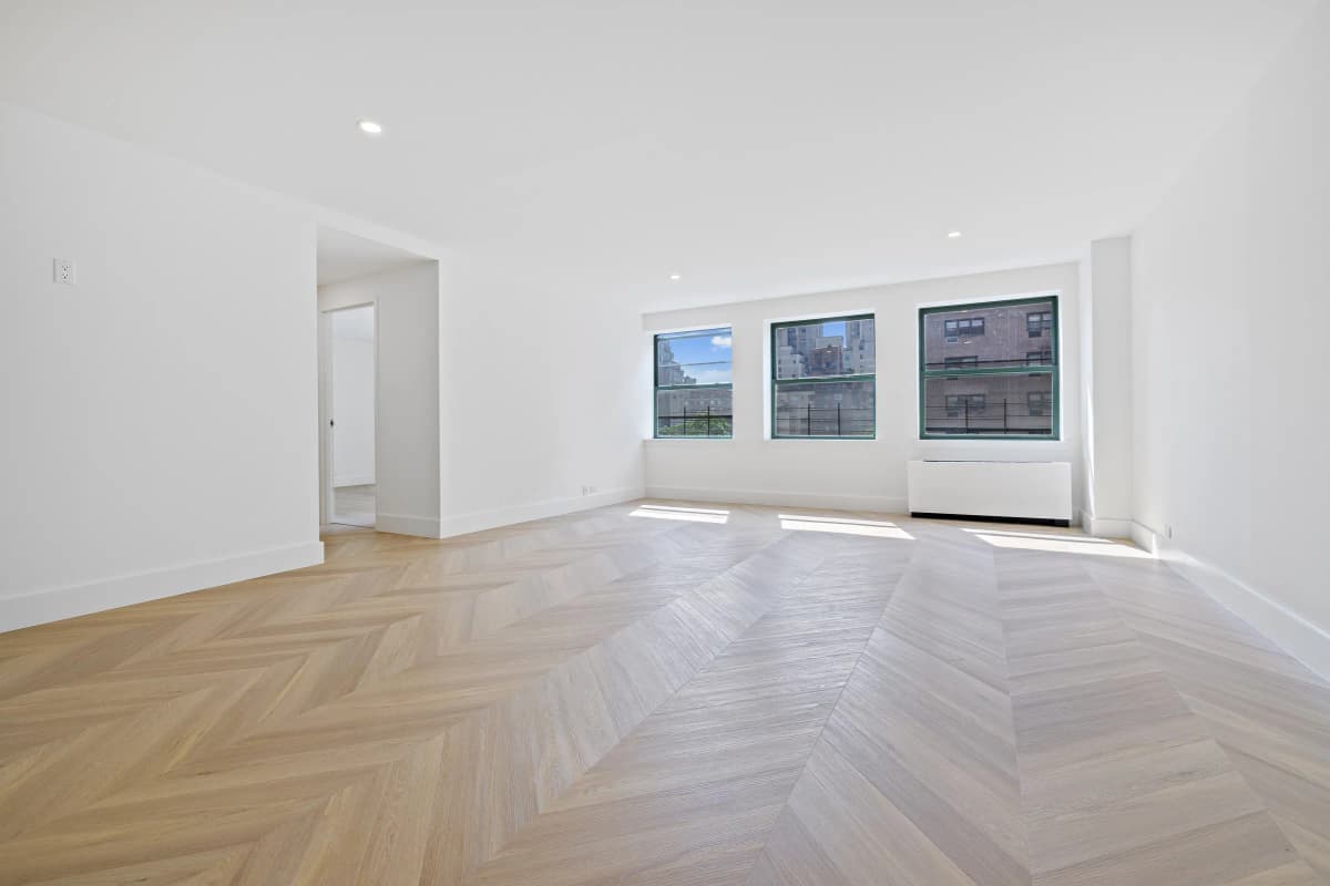 Jessica Limbevska - 600 Columbus Avenue #12H 1 of 15