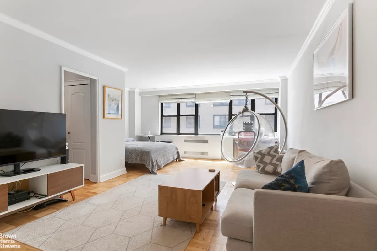 Sharon Fahy - 340 East 74th Street #3A 1 of 15