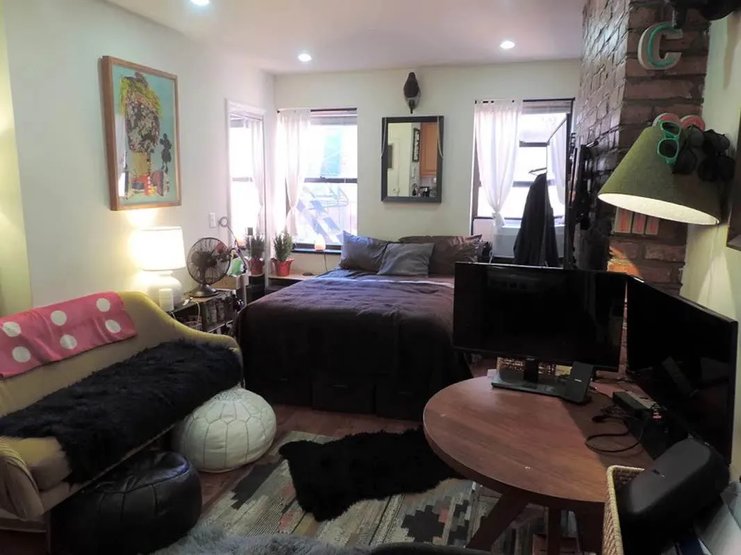 Raymond Gani - 160 Orchard Street #9 1 of 15