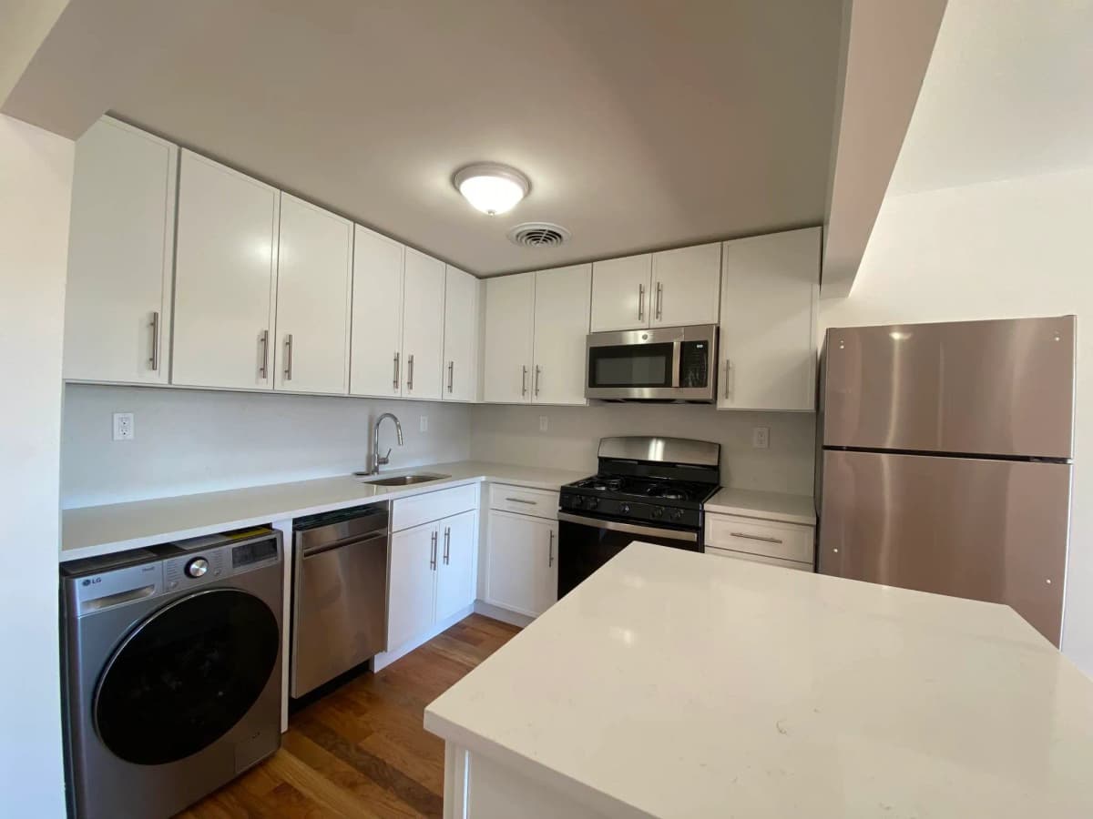 EXR Leasing Office - 400 Ocean Parkway #6A 1 of 12