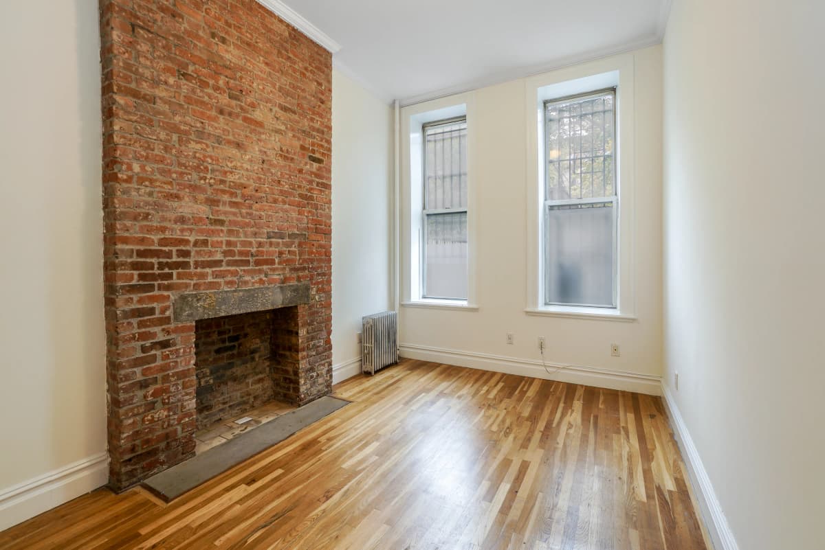 Brian Stern - 105 Sullivan Street #1A 1 of 15