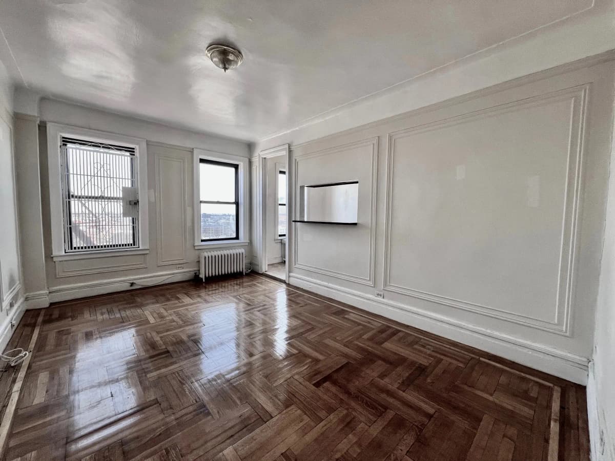 Michael Machemer - 536 Fort Washington Avenue #5H 1 of 15