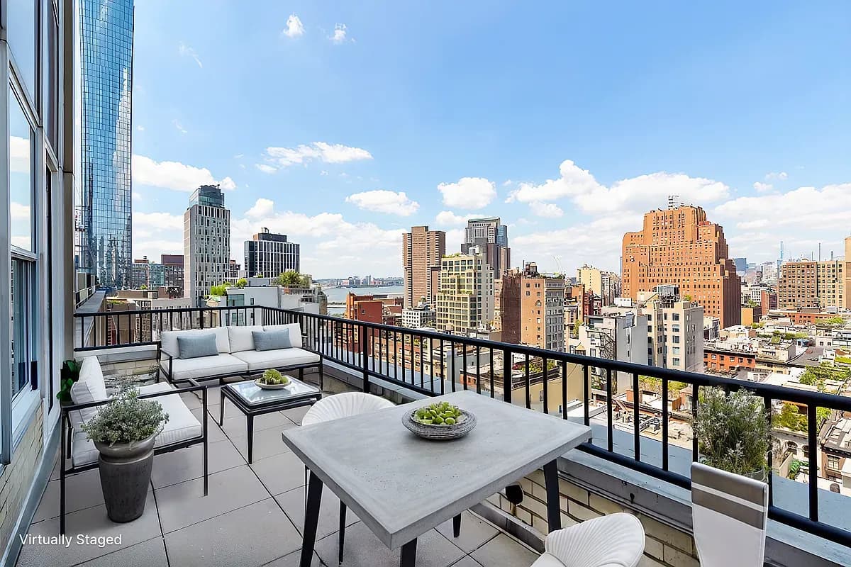 Real New York - 50 Murray Street #1829 1 of 15