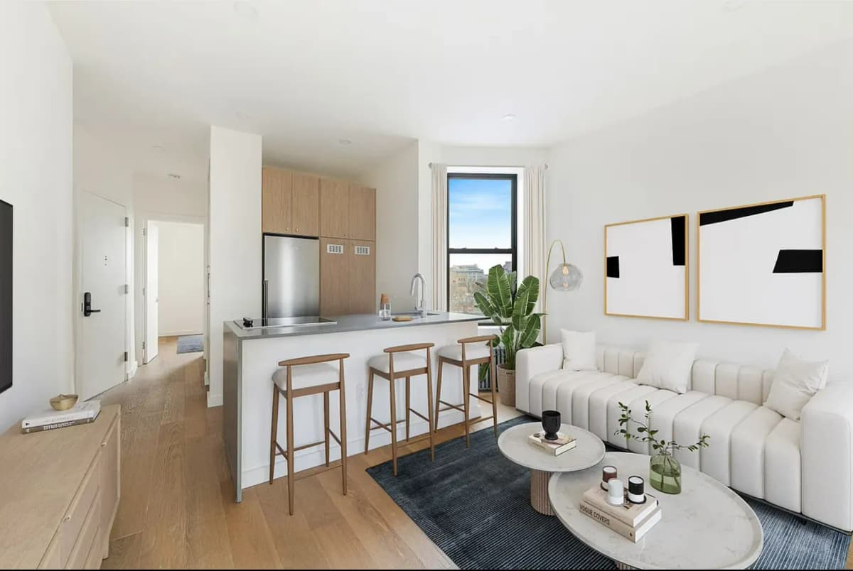 Amanda Hudson - 142 West 4th Street #18 1 of 11