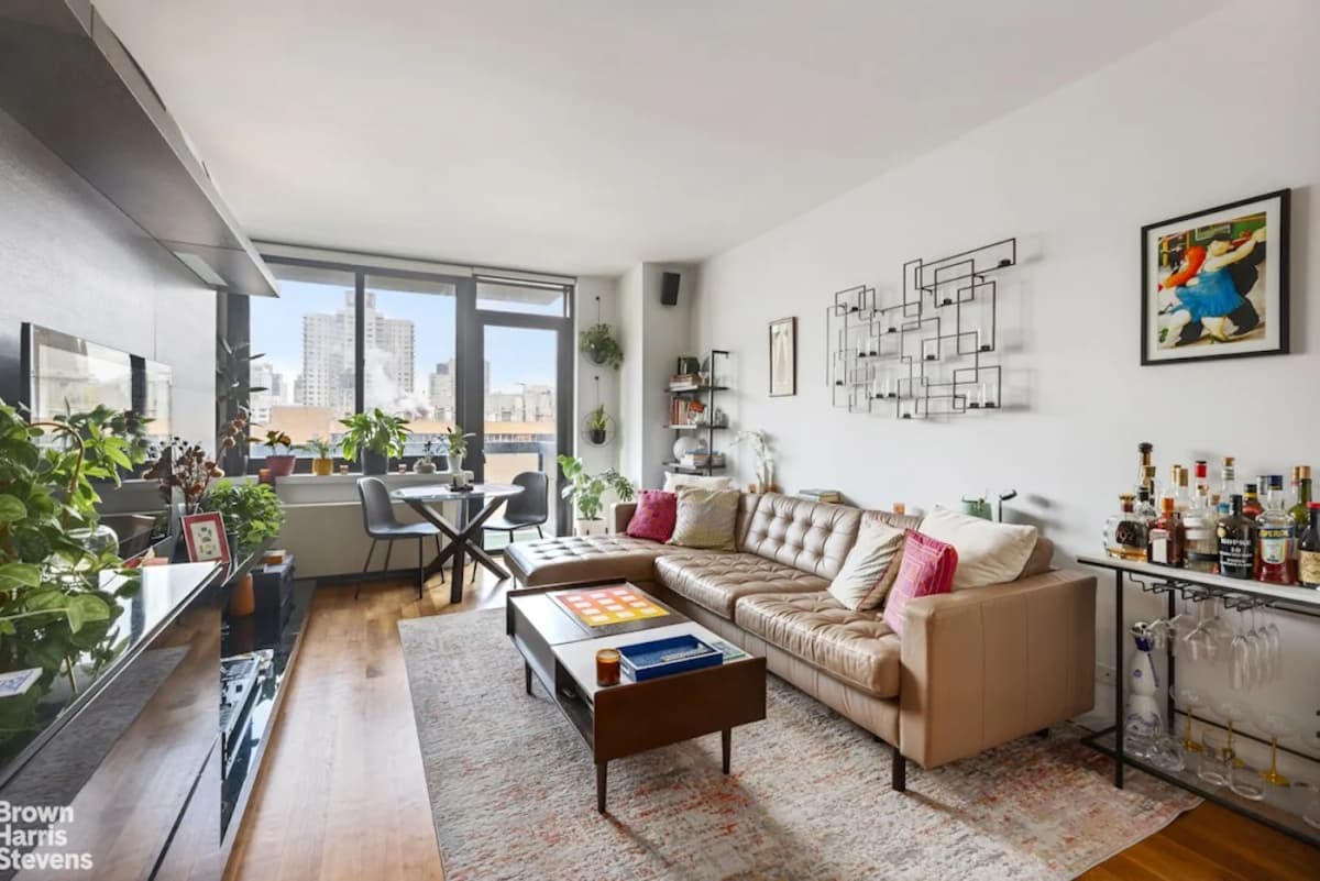 Bruce Silverman - 515 East 72nd Street #12N 1 of 15