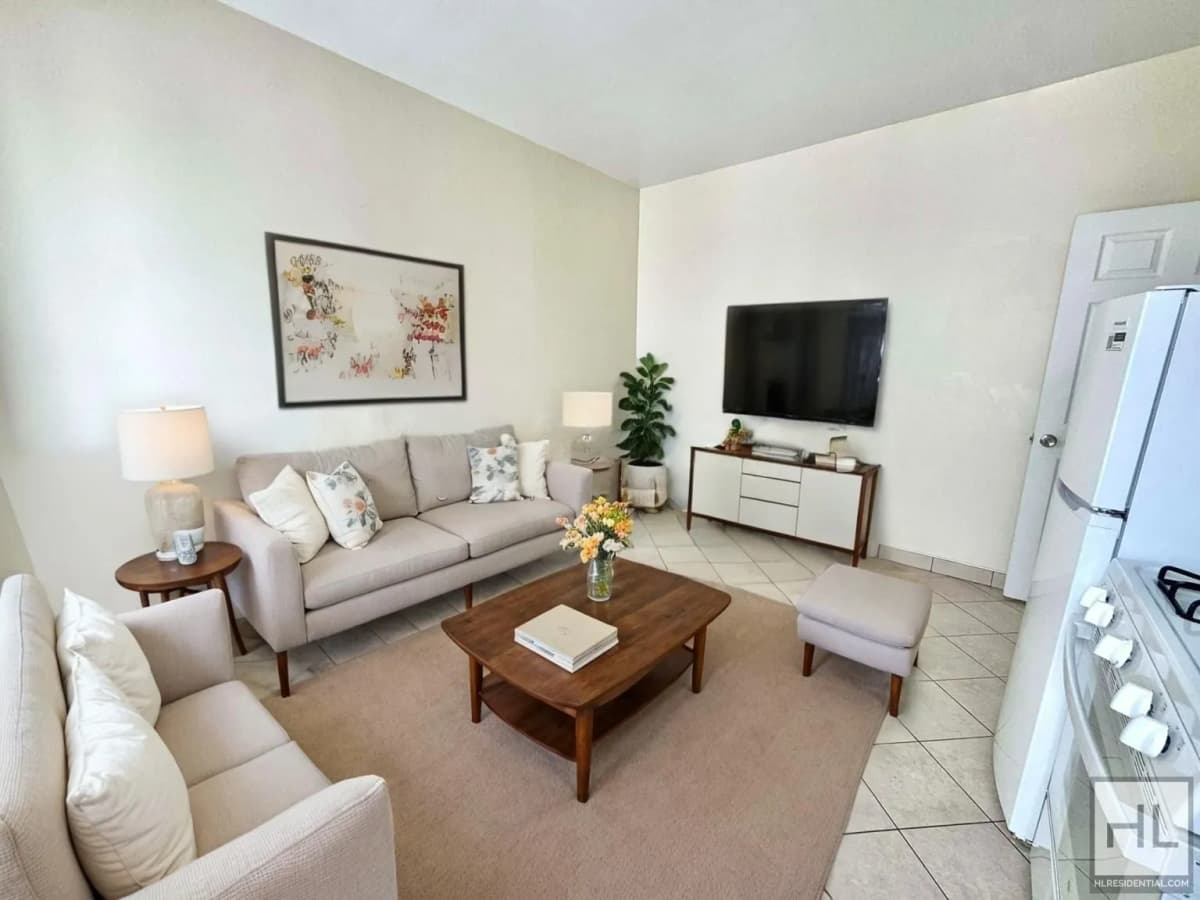 Burton Weaver - 73 Bay 22nd Street #D7, BROOKLYN, NY 11214