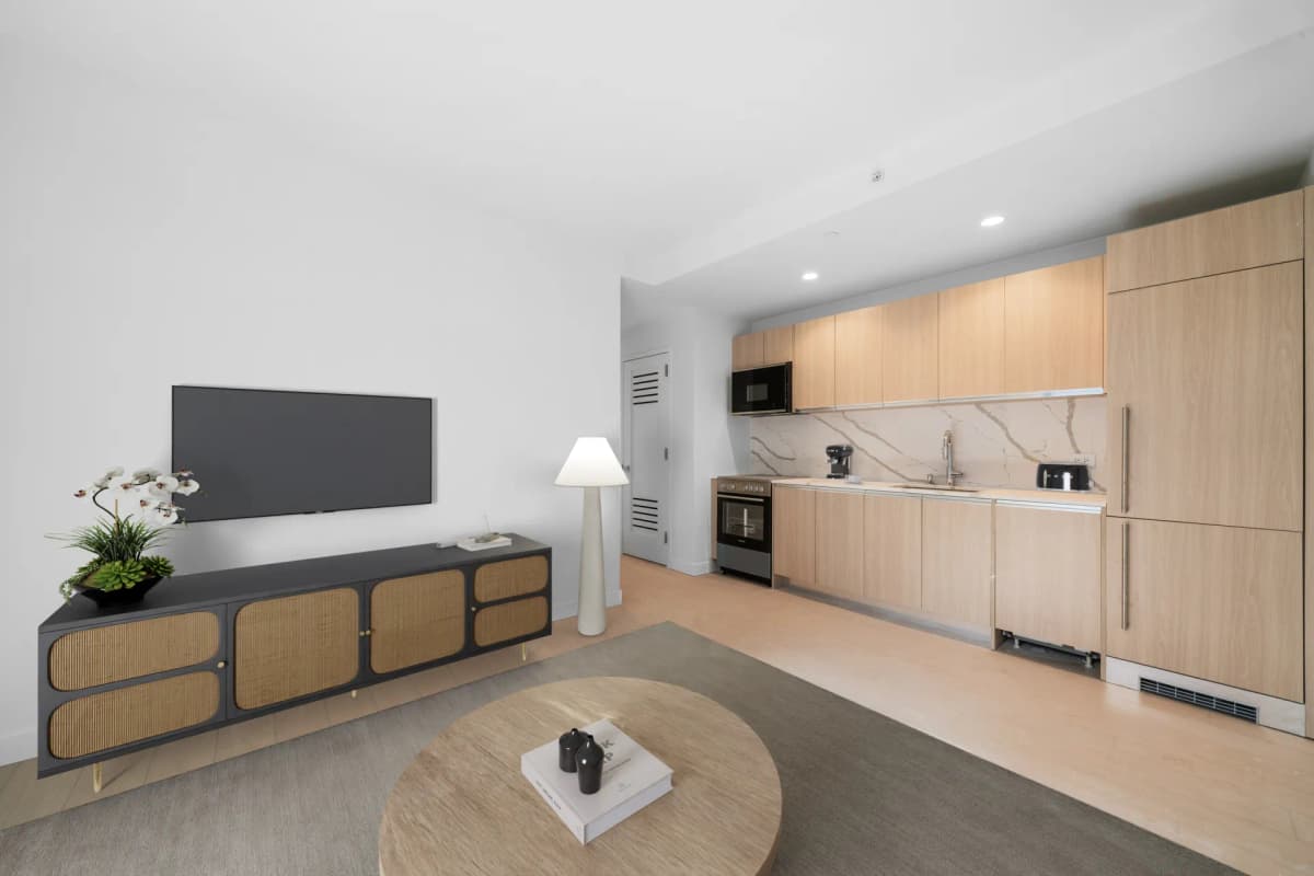 Shiv Babani - 17 Battery Place #1743 1 of 15