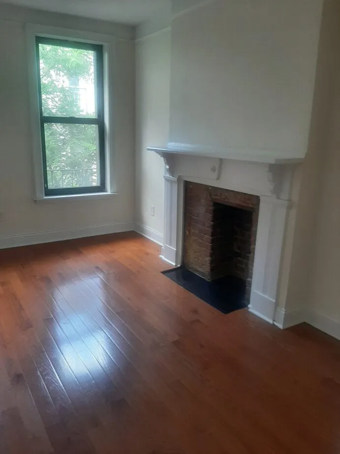 Susan Conaway - 231 East 89th Street #4RE 1 of 12